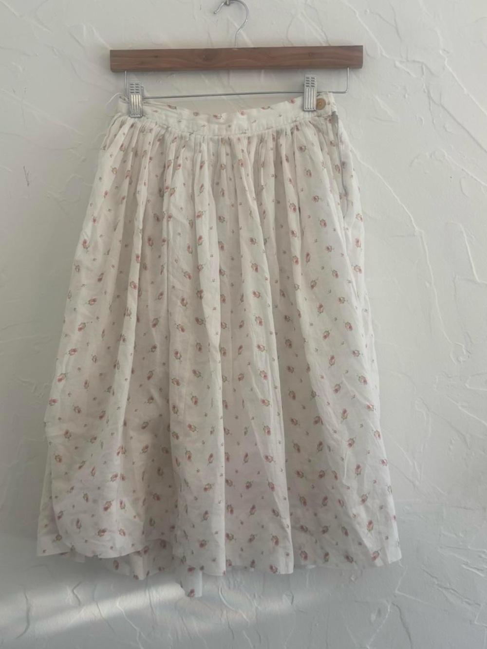 Vintage 1950’s Rosebud Circle Skirt